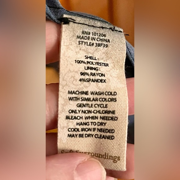 Soft Surroundings Black and Abstract Design 3/4 Sleeve Whimsigoth Size PM Retro - Picture 5 of 15